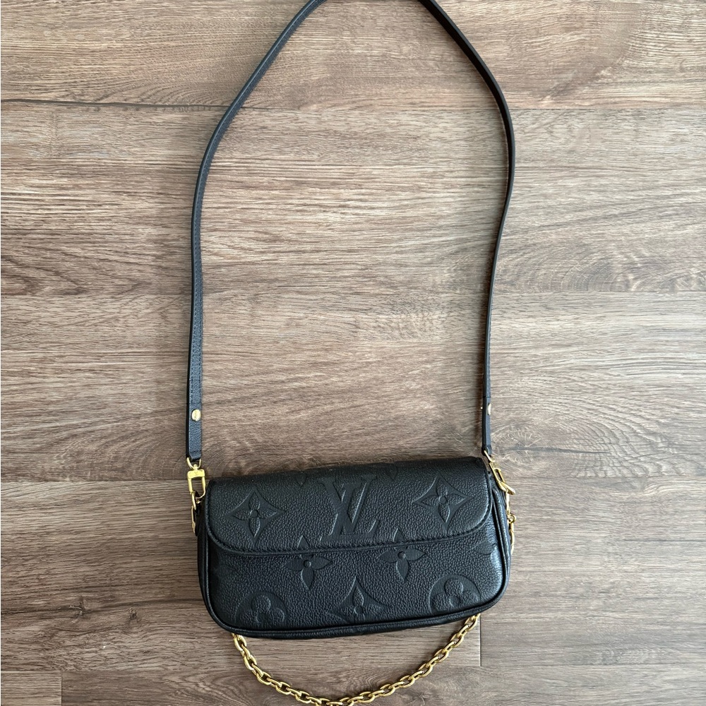 Louis Vuitton Wallet on Chain Ivy - Picture 2 of 7